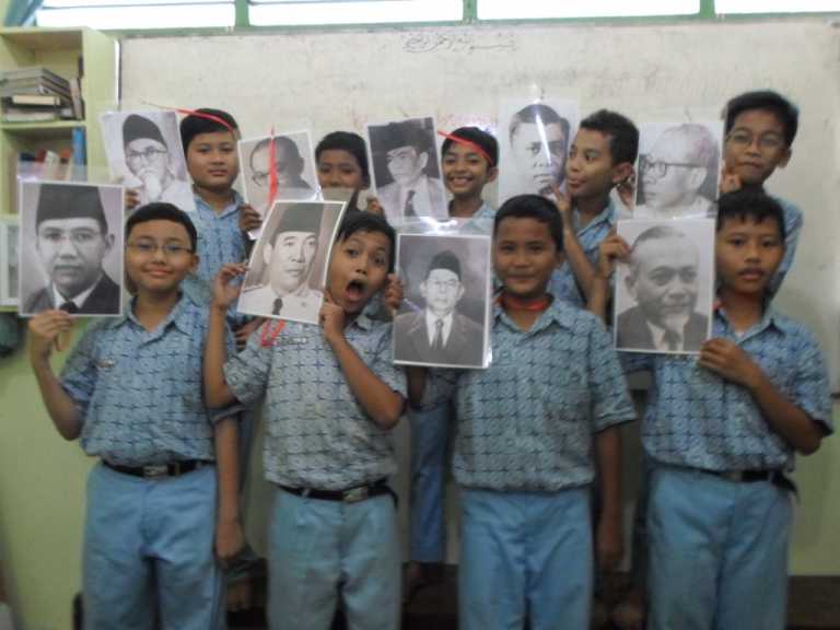 Asyiknya Belajar Menjadi Tokoh Sejarah