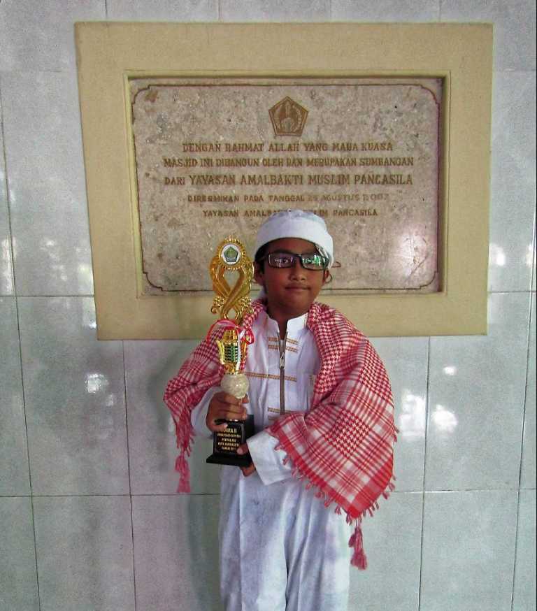 SD Ta’mirul Islam Juara II Lomba Pidato Putra Kota Surakarta