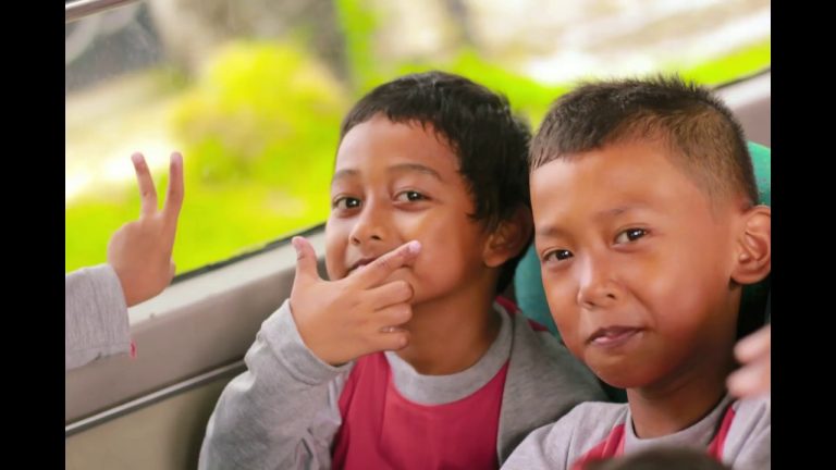 Latih Kemandirian, Siswa Kelas 2 MABIT dan Outbond di Agrowisata Amanah